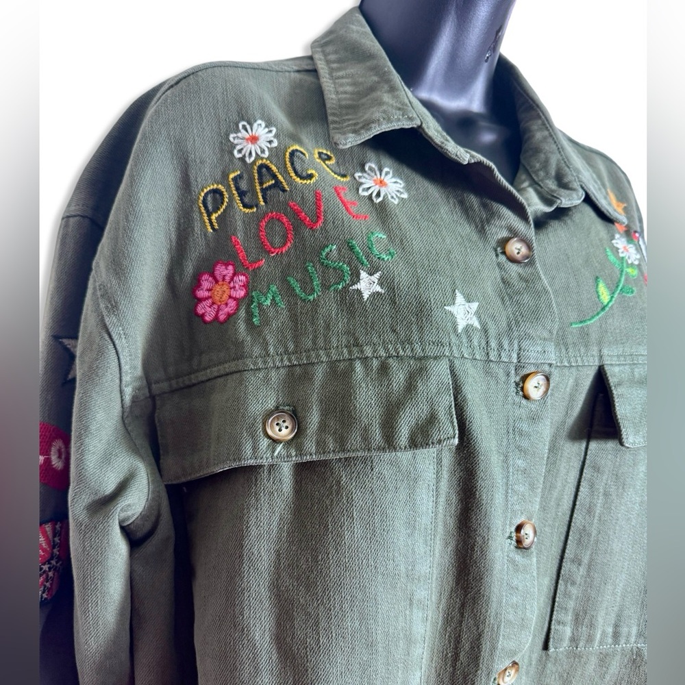 BILLY T Embroidered Canvas Button Down Shirt 70's Inspired Make Love Not War